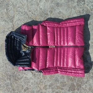 S Vince Camuto Down Vest